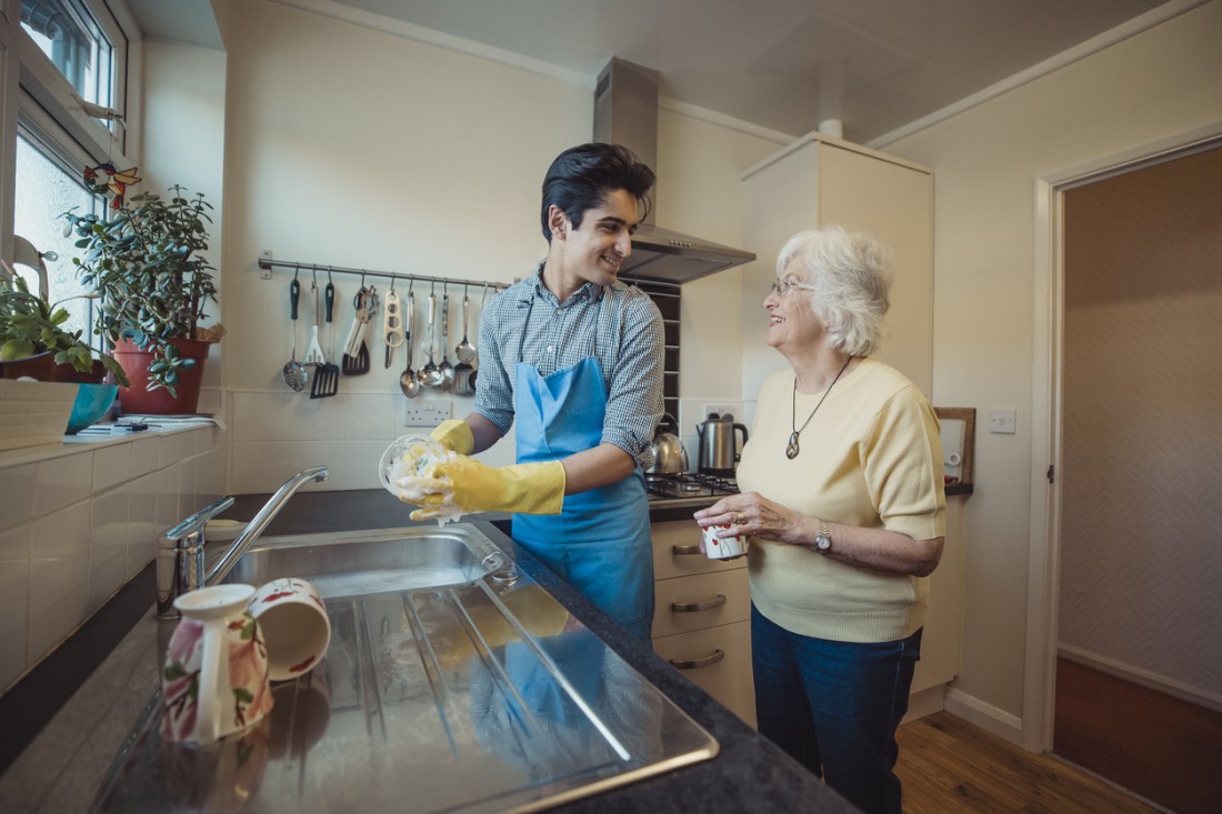 Housekeeping for Seniors | In-Home Care | ComForCare - Light_housekeeping